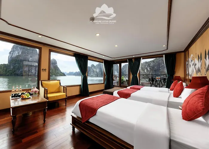 Verdure Lotus Grandeur Cruise On Bay 5*