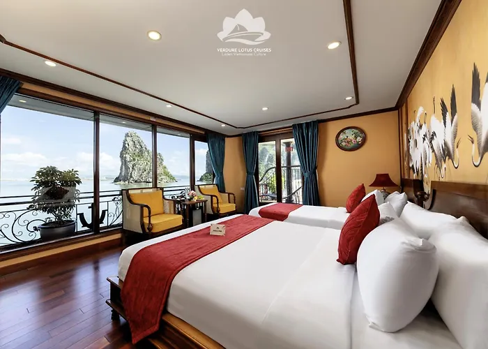  Verdure Lotus Grandeur Cruise On Bay