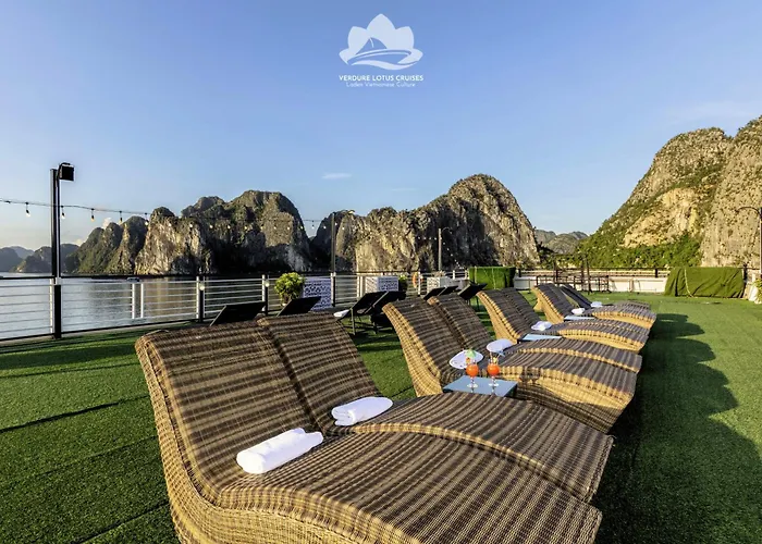 Verdure Lotus Grandeur Cruise On Bay 5* Ha Long